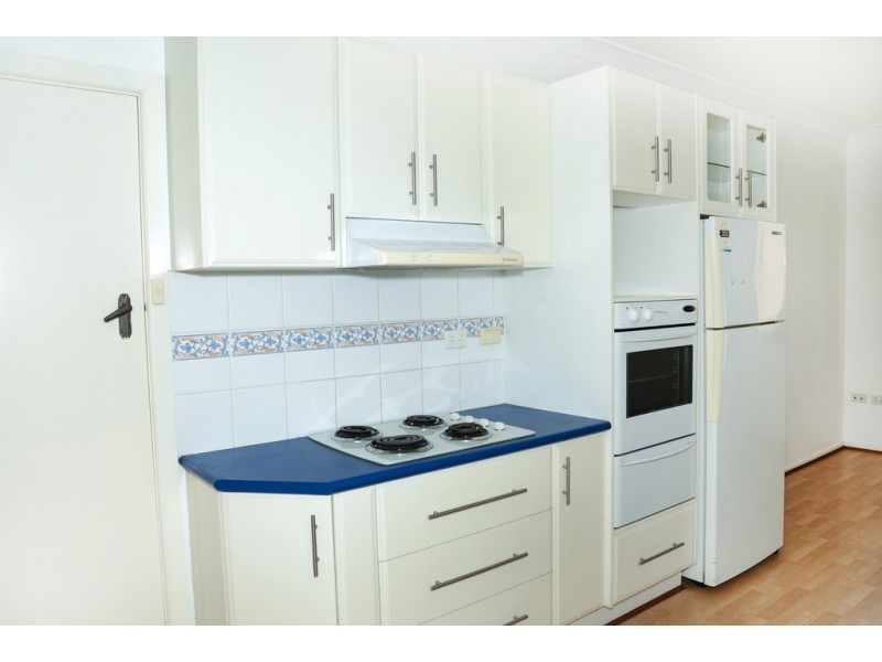 2A Talbot Street, Parkes NSW 2870