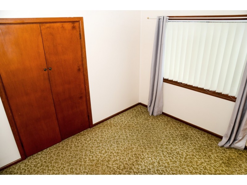 2A Talbot Street, Parkes NSW 2870