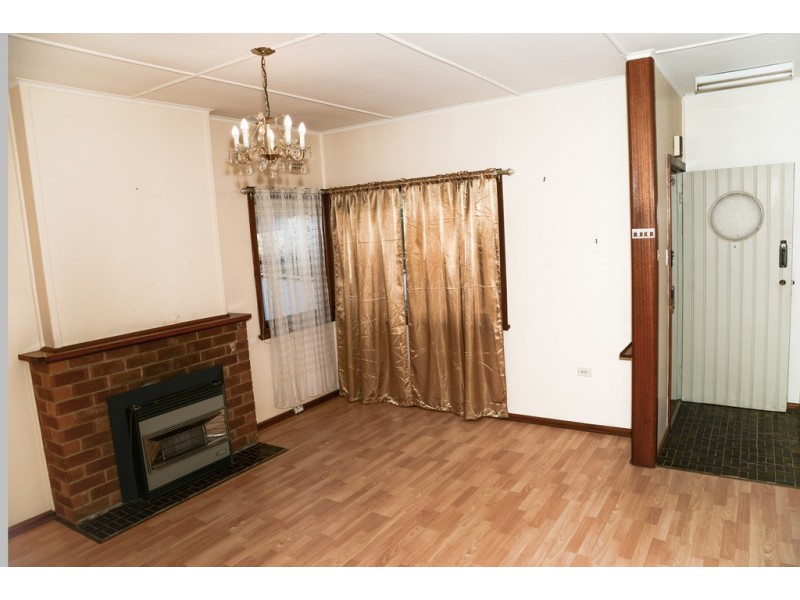 2A Talbot Street, Parkes NSW 2870