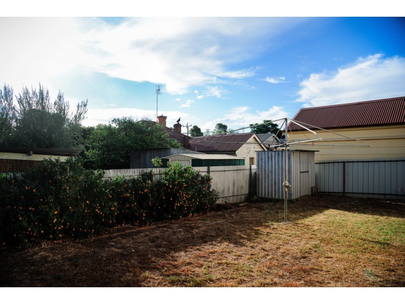 2A Talbot Street, Parkes NSW 2870