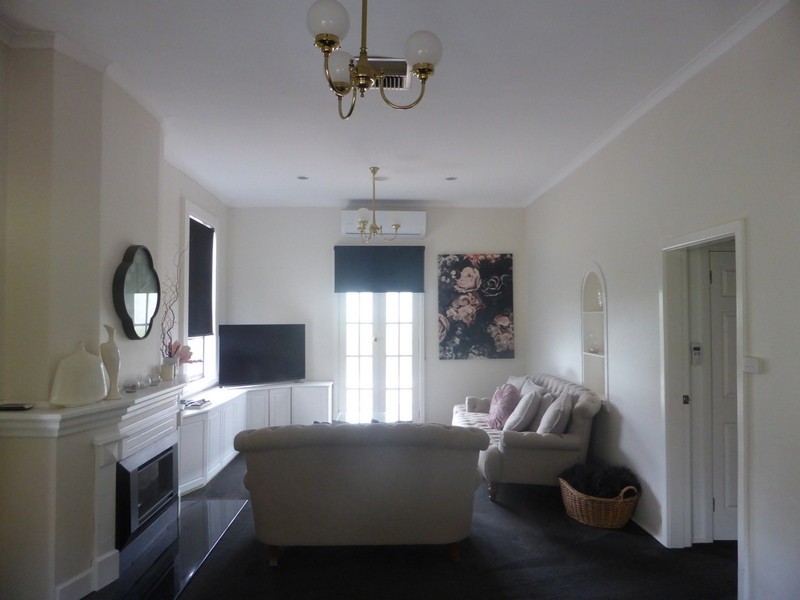 28 Gap Street, Parkes NSW 2870