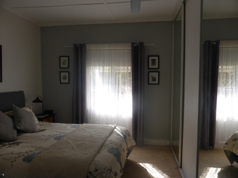 10-12 Webb Street, Parkes NSW 2870