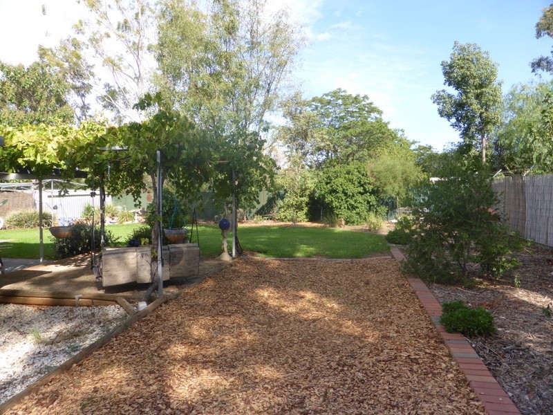 10-12 Webb Street, Parkes NSW 2870