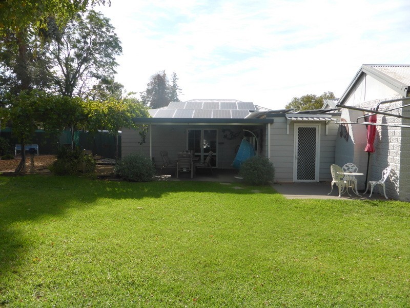 10-12 Webb Street, Parkes NSW 2870