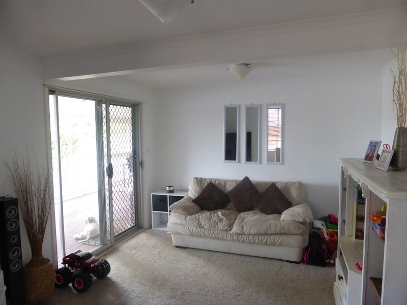 5 Evans Parade, Parkes NSW 2870