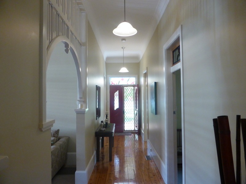 9 Albert Street, Parkes NSW 2870