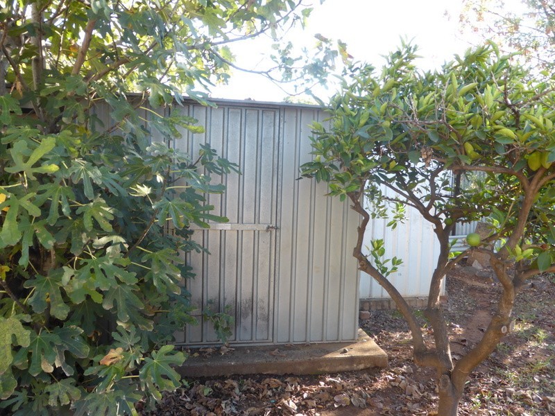 5 Glover Street, Parkes NSW 2870