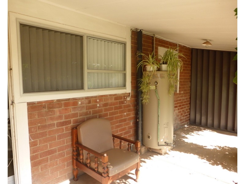 14 Cecile Street, Parkes NSW 2870