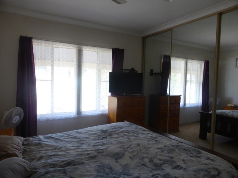 14 Paterson Street, Parkes NSW 2870