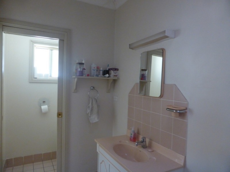 14 Paterson Street, Parkes NSW 2870