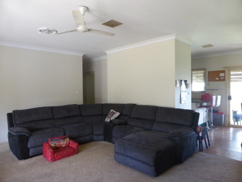 14 Paterson Street, Parkes NSW 2870
