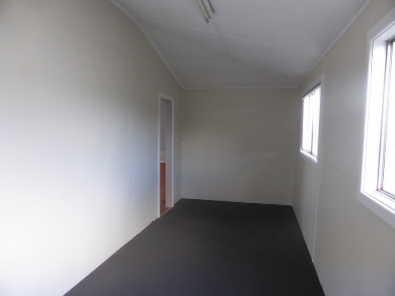 31 Coleman Road, Parkes NSW 2870