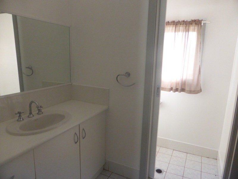 31 Coleman Road, Parkes NSW 2870