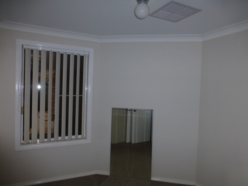 7 Cobden Place, Parkes NSW 2870