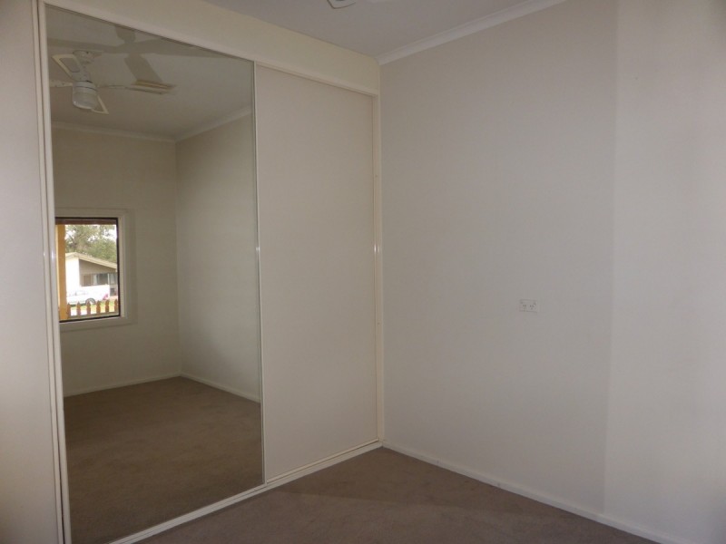 13 Callaghan Street, Parkes NSW 2870