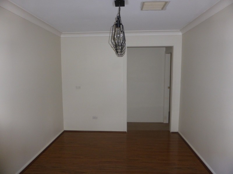 13 Callaghan Street, Parkes NSW 2870