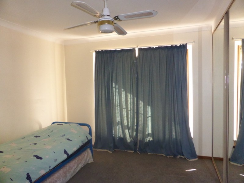 81 Woodward Street, Parkes NSW 2870
