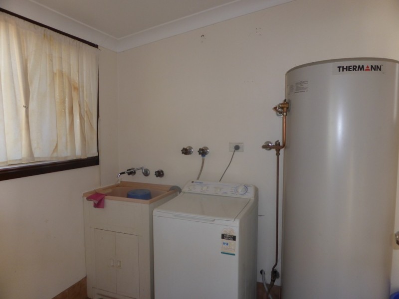 81 Woodward Street, Parkes NSW 2870