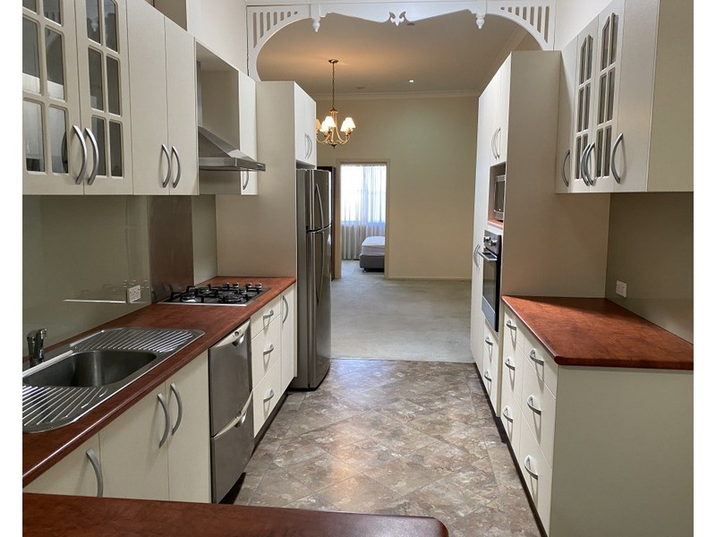 187 Clarinda Street, Parkes NSW 2870