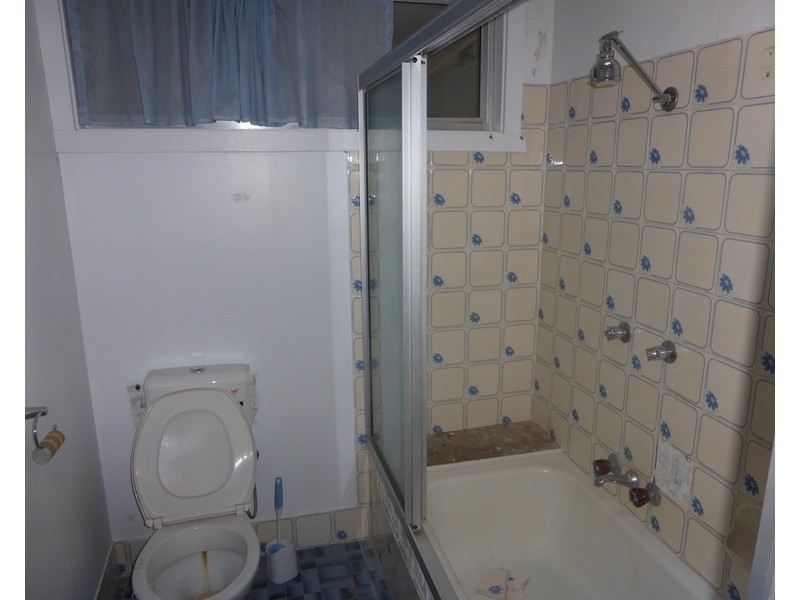 20 Fisher Street, Parkes NSW 2870