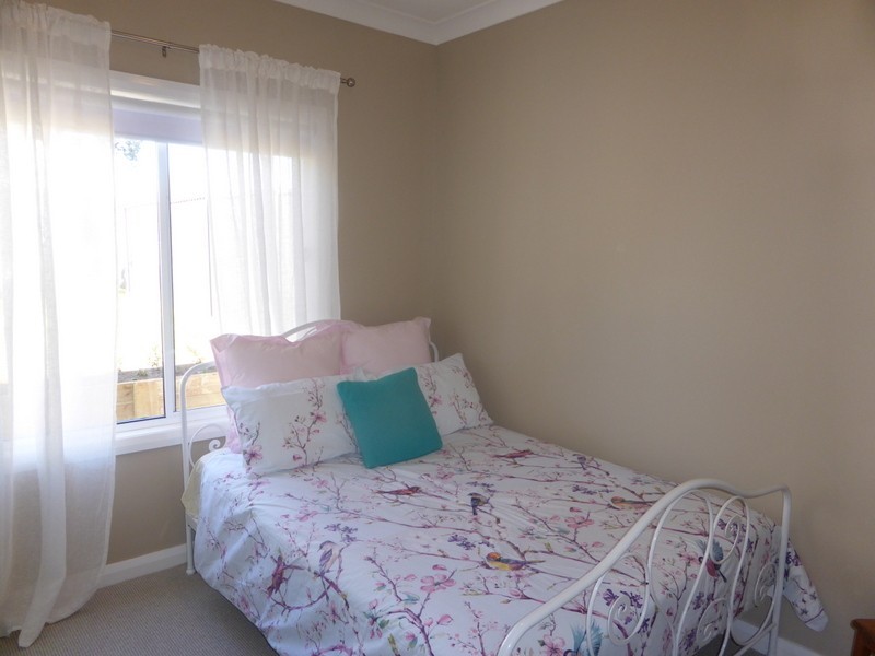 83 Hill Street, Parkes NSW 2870
