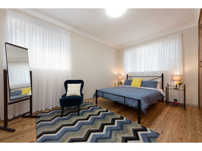 6 Hodges street, Parkes NSW 2870