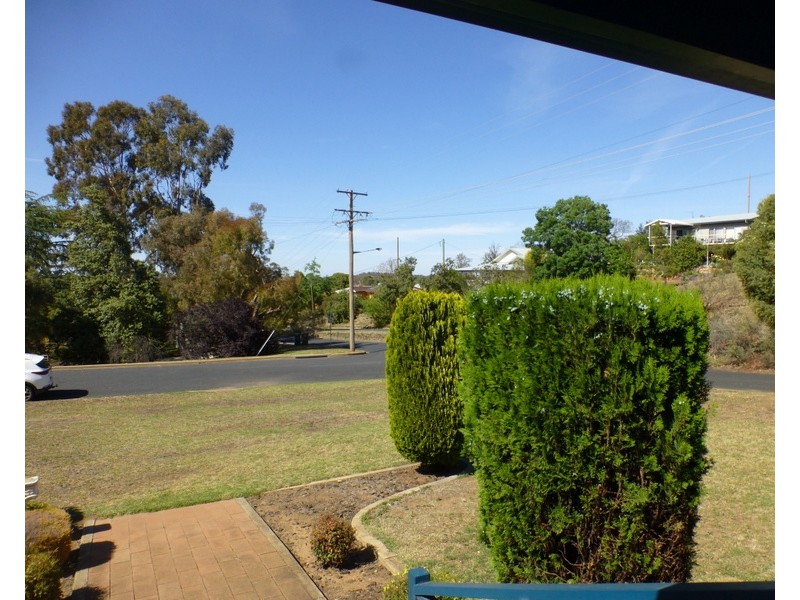 17 William Street, Parkes NSW 2870