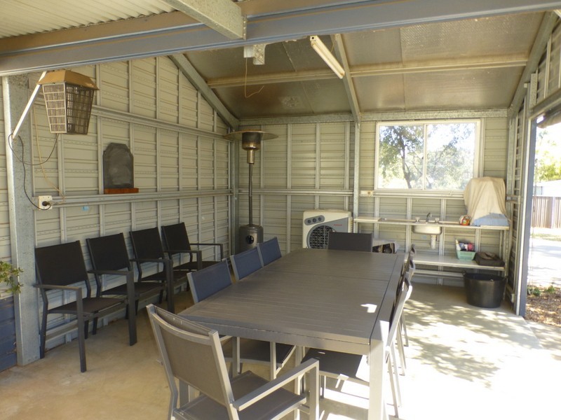 43 Orange Street, Parkes NSW 2870