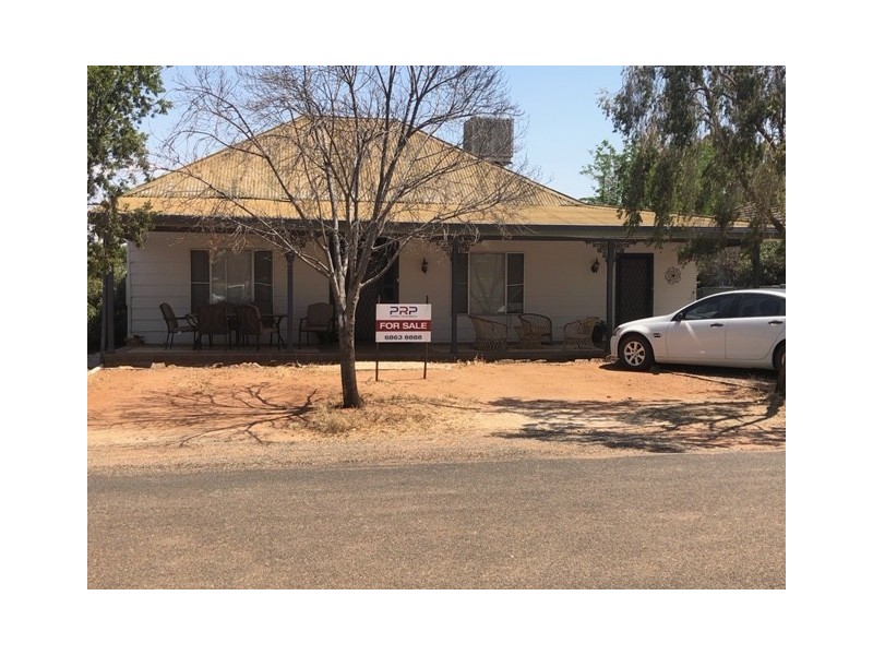 10 Gobondery Street, Trundle NSW 2875
