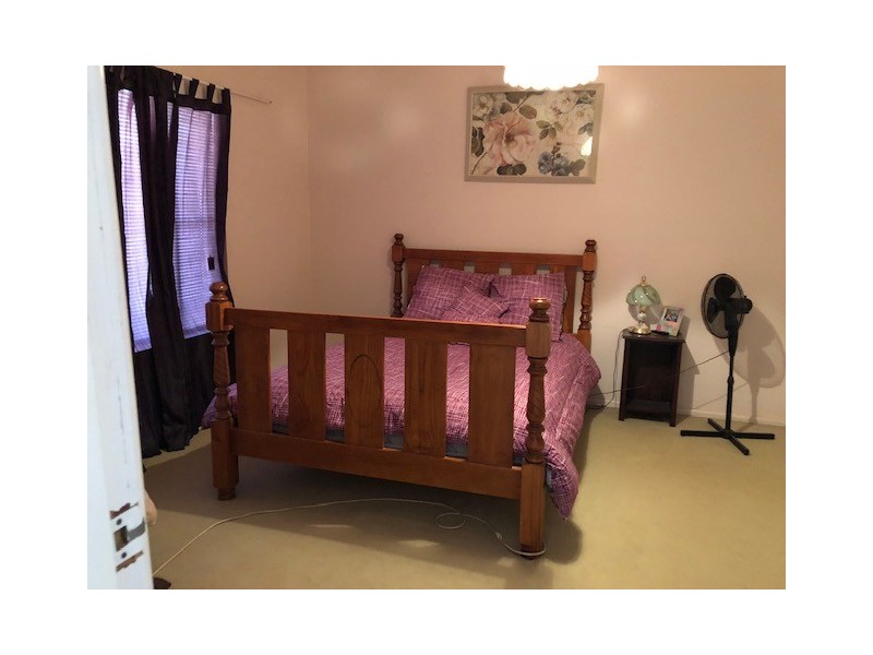 10 Gobondery Street, Trundle NSW 2875