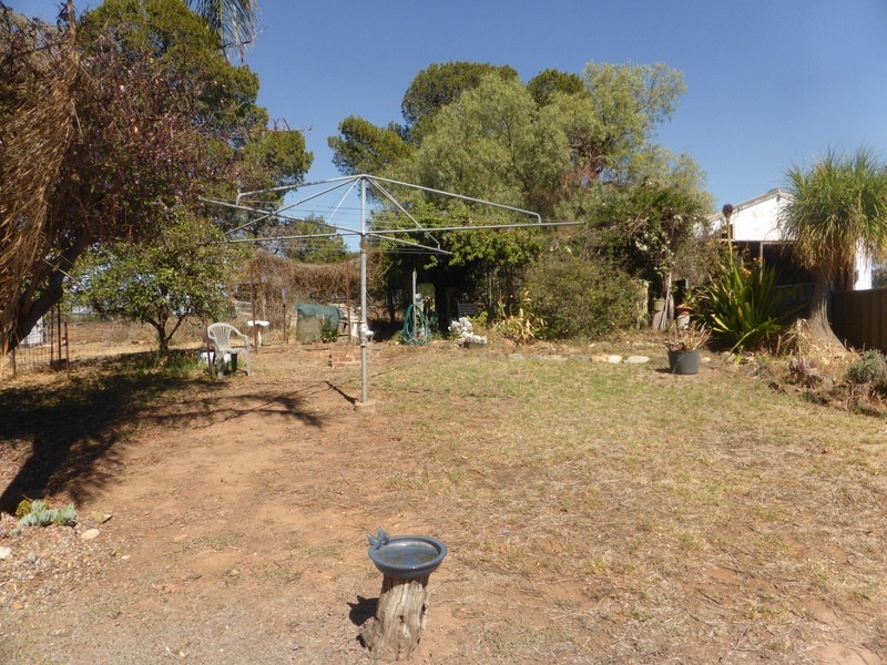 36 Jones Street, Parkes NSW 2870