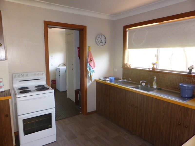 36 Jones Street, Parkes NSW 2870