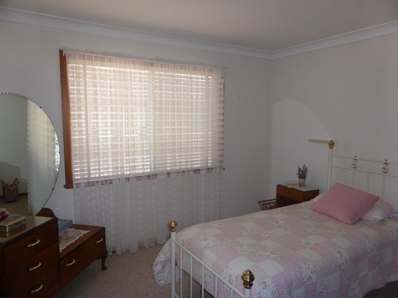 36 Jones Street, Parkes NSW 2870