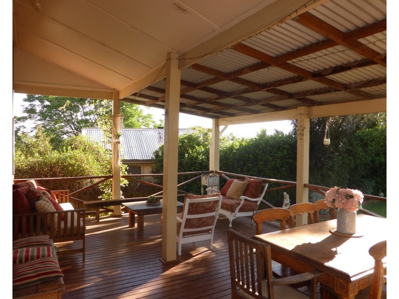 14 East Street, Parkes NSW 2870