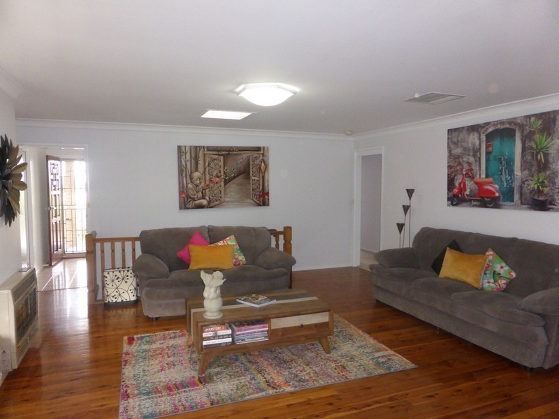 43 Hill Street, Parkes NSW 2870
