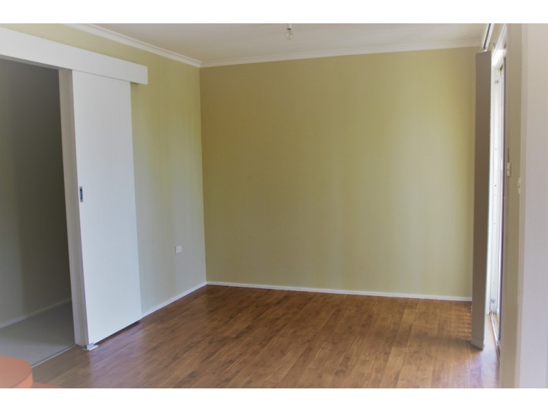 85 High Street, Parkes NSW 2870