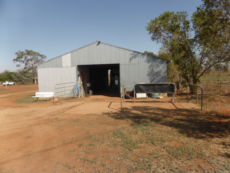 302 Henry Parkes Way, Parkes NSW 2870