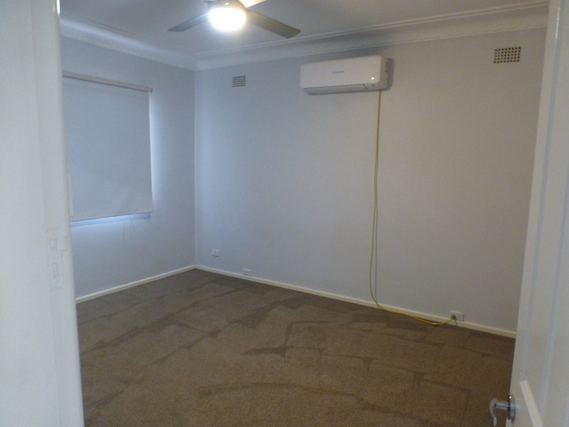 48 Close Street, Parkes NSW 2870