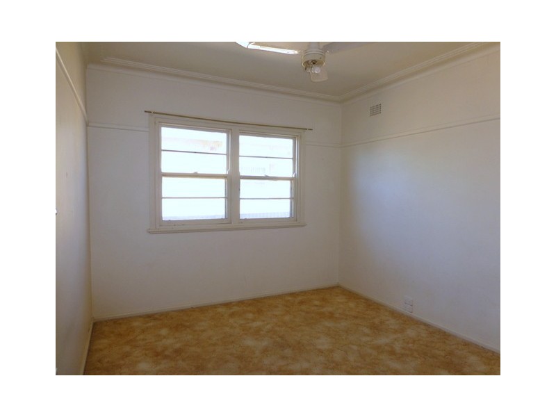 48 Close Street, Parkes NSW 2870