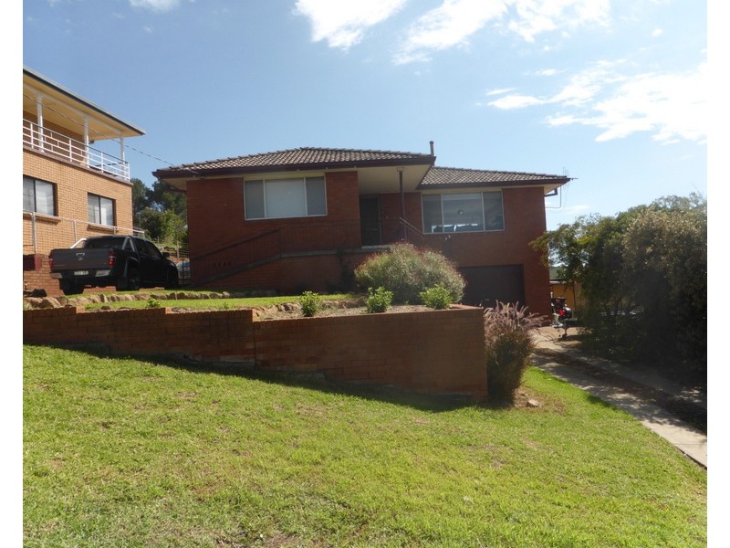 38 Barton Street, Parkes NSW 2870