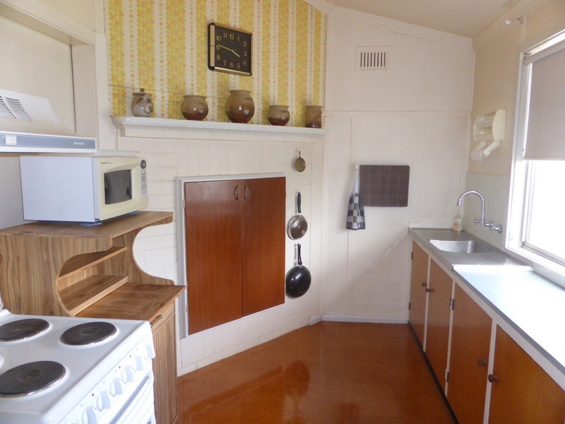 17 Goobang Street, Parkes NSW 2870