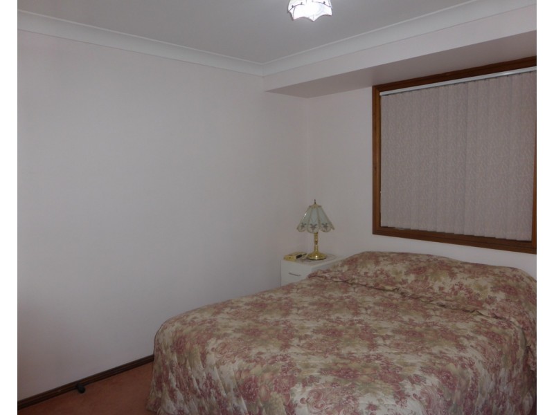 18 Danilenko Street, Parkes NSW 2870