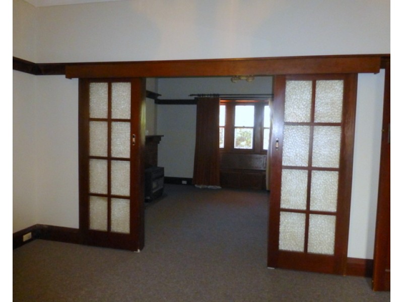 34 Church Street, Parkes NSW 2870