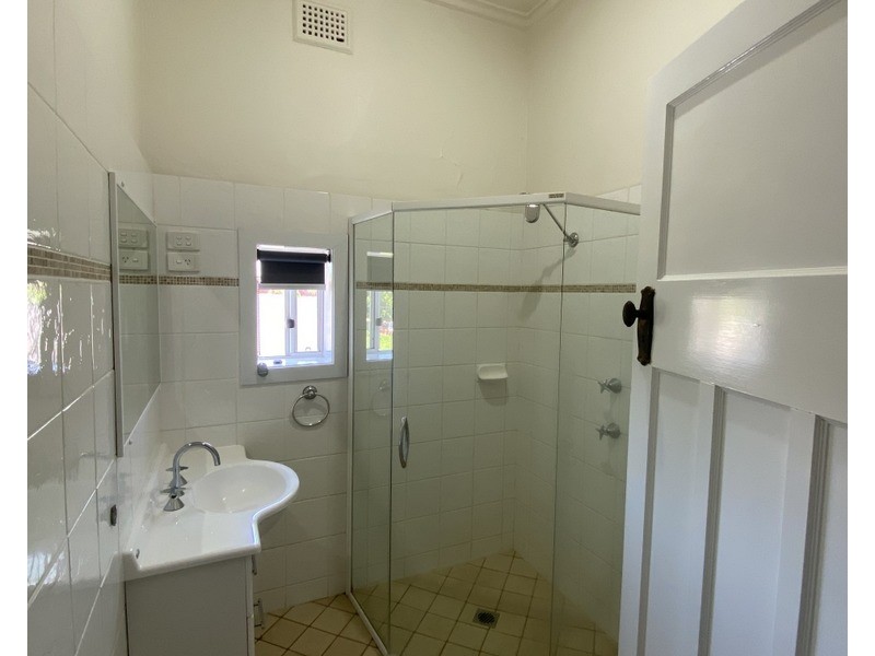 59 Bushman, Parkes NSW 2870