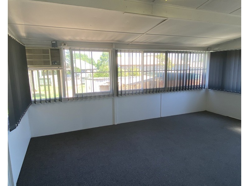59 Bushman, Parkes NSW 2870