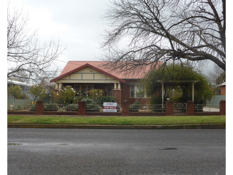 32 Cecile Street, Parkes NSW 2870