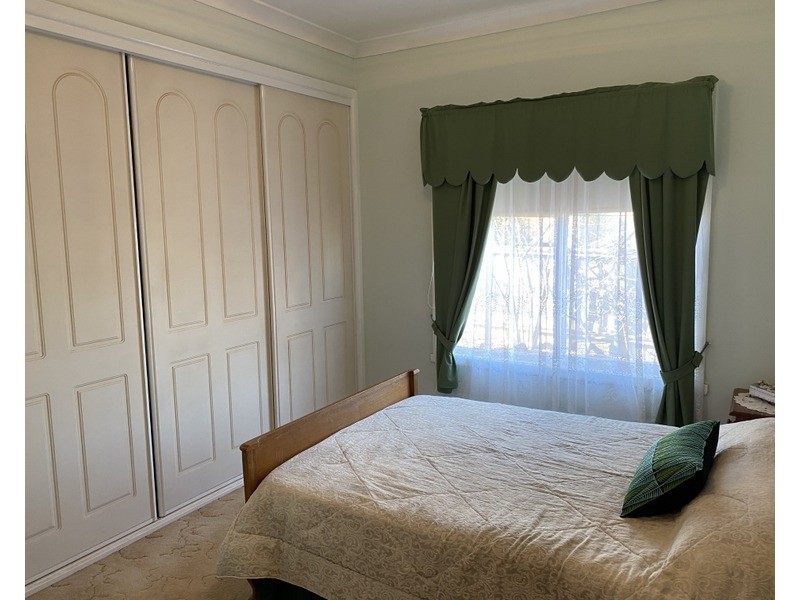 15 Gallop Avenue, Parkes NSW 2870