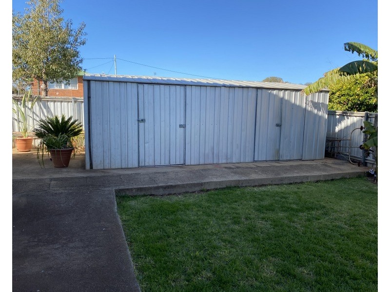 15 Gallop Avenue, Parkes NSW 2870