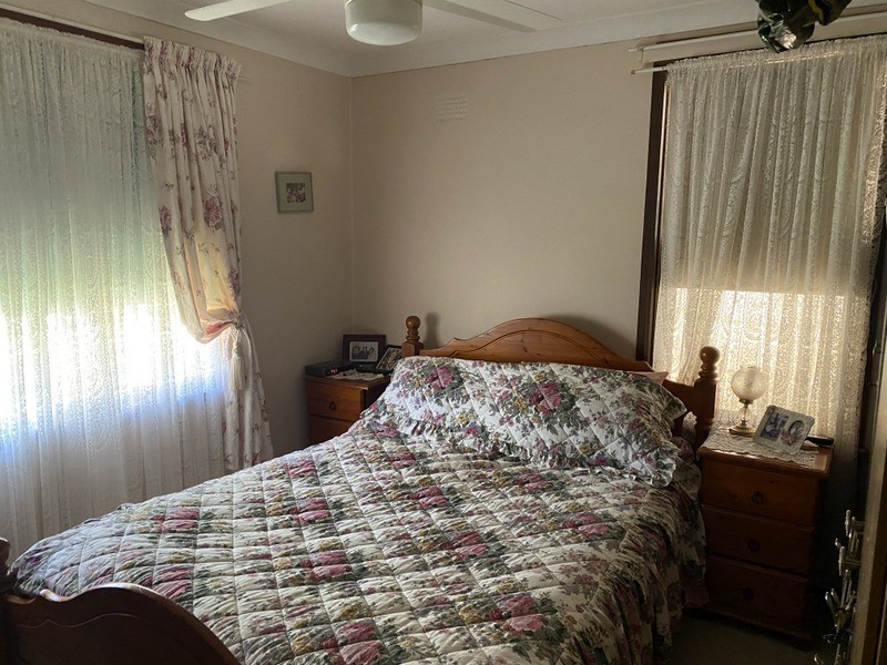 16 Miller Street, Parkes NSW 2870