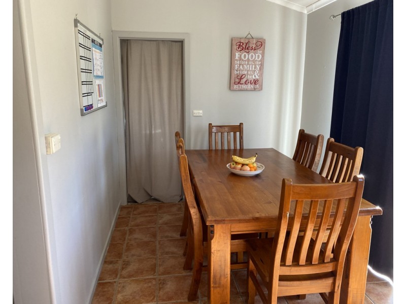 31 Coleman Road, Parkes NSW 2870